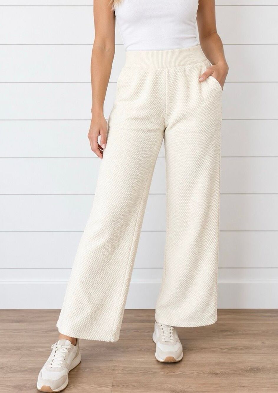 Cotton ivory waffled lounge pants where leg size M